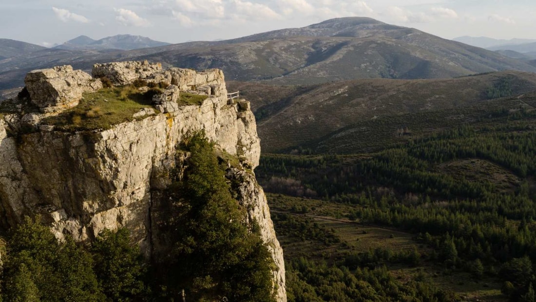 Dans ce petit village de sardaigne les habitants sont tous centenaire grâce à la randonnée