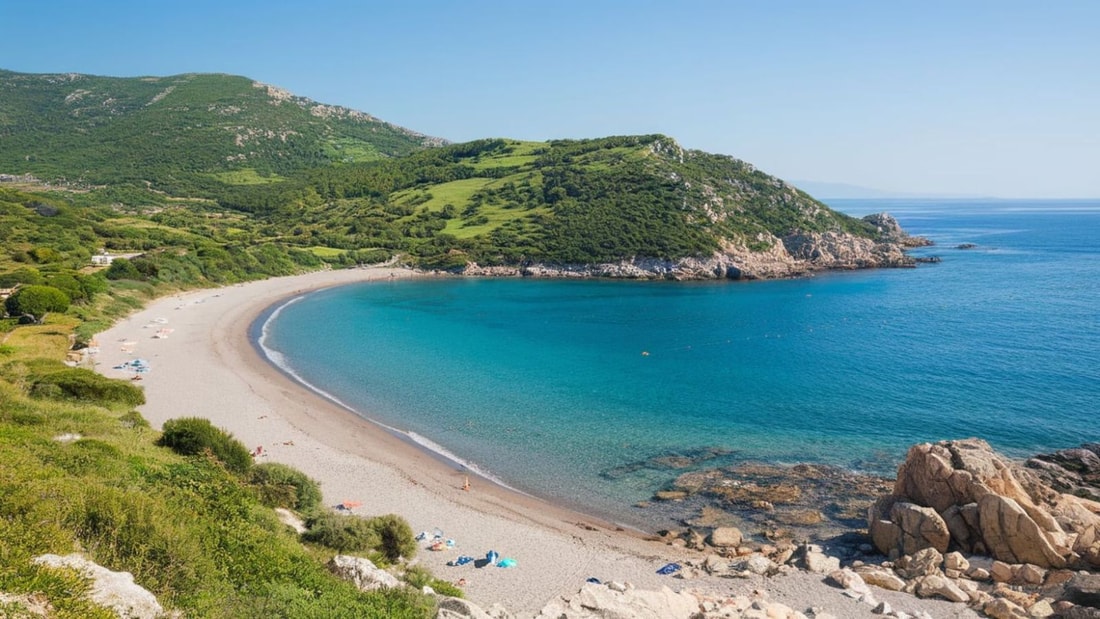 Des reflets turquoise dignes des lagons polynésiens : plongez dans un paradis insulaire