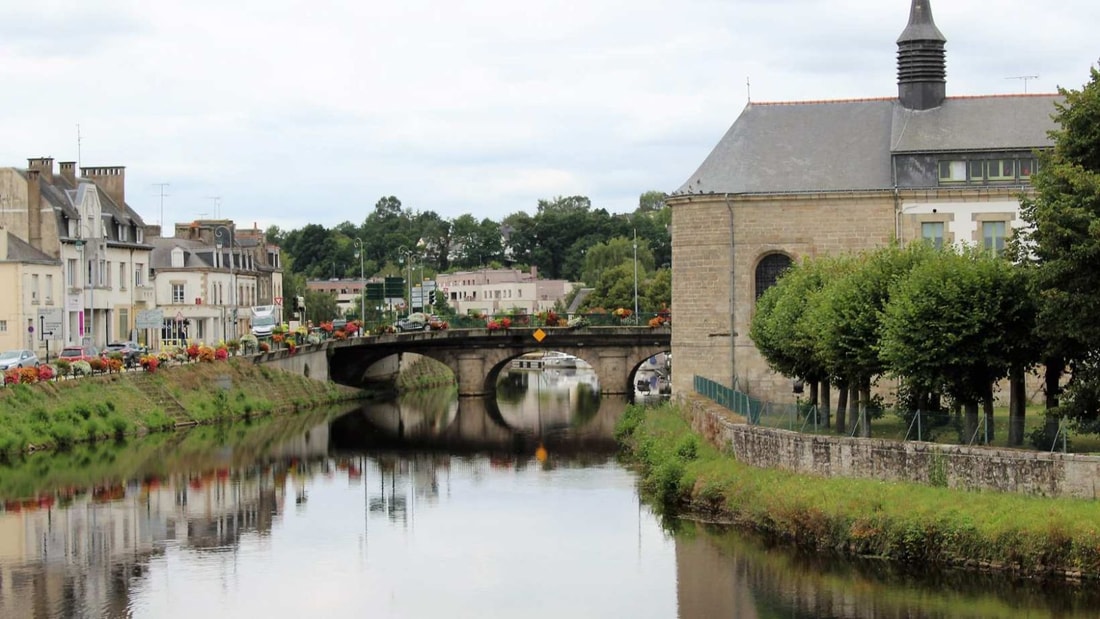 7 changements de nom en 1000 ans : découvrez l'incroyable histoire de Pontivy, la ville aux multiples identités