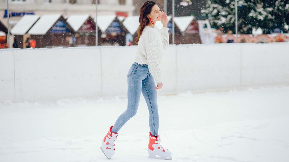 Patinoire éphémère de 200m² au cœur du marché de Noël de Valenciennes