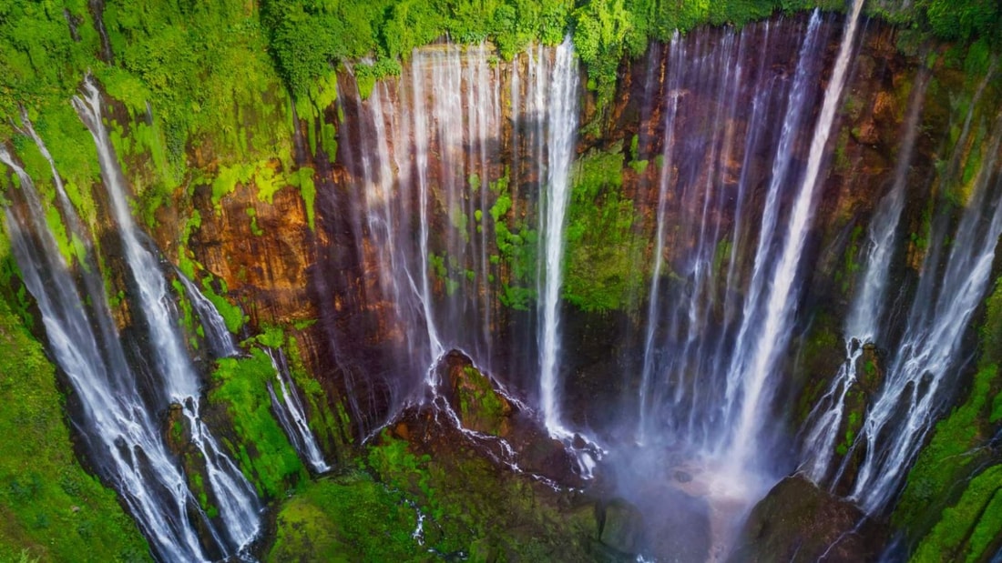 À 1234 mètres d'altitude, cette cascade de 90 mètres attire 50 000 visiteurs par an