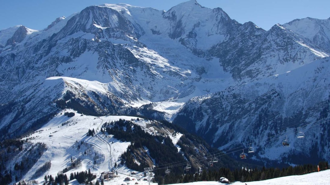 55 km de pistes de ski à 1h de Genève dans un authentique village savoyard