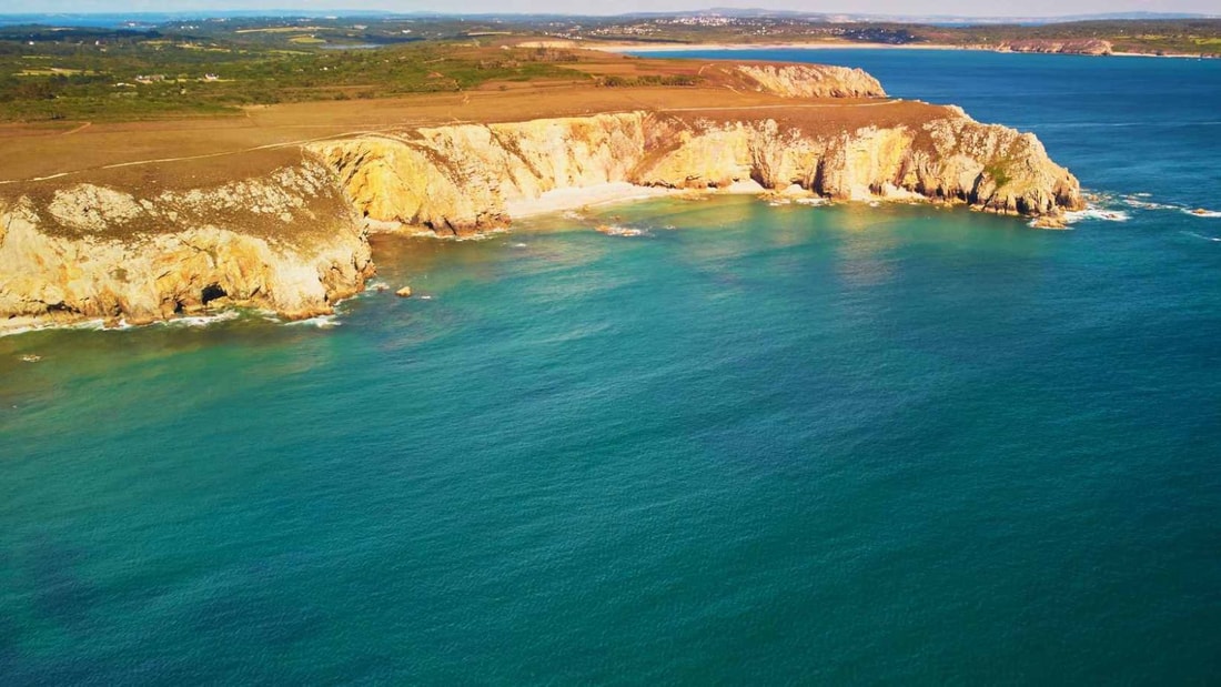 72 plages désertes en Bretagne : le paradis hivernal à 8°C