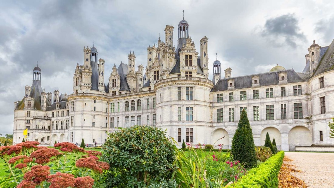 2000 ans d'histoire en 60 km à vélo : l'itinéraire secret des châteaux de la Loire