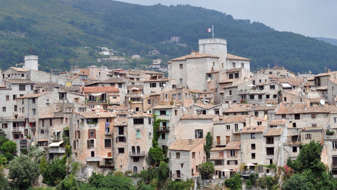 À 760 m d'altitude : 5 villages perchés de l'arrière-pays niçois aux 325 jours de soleil par an