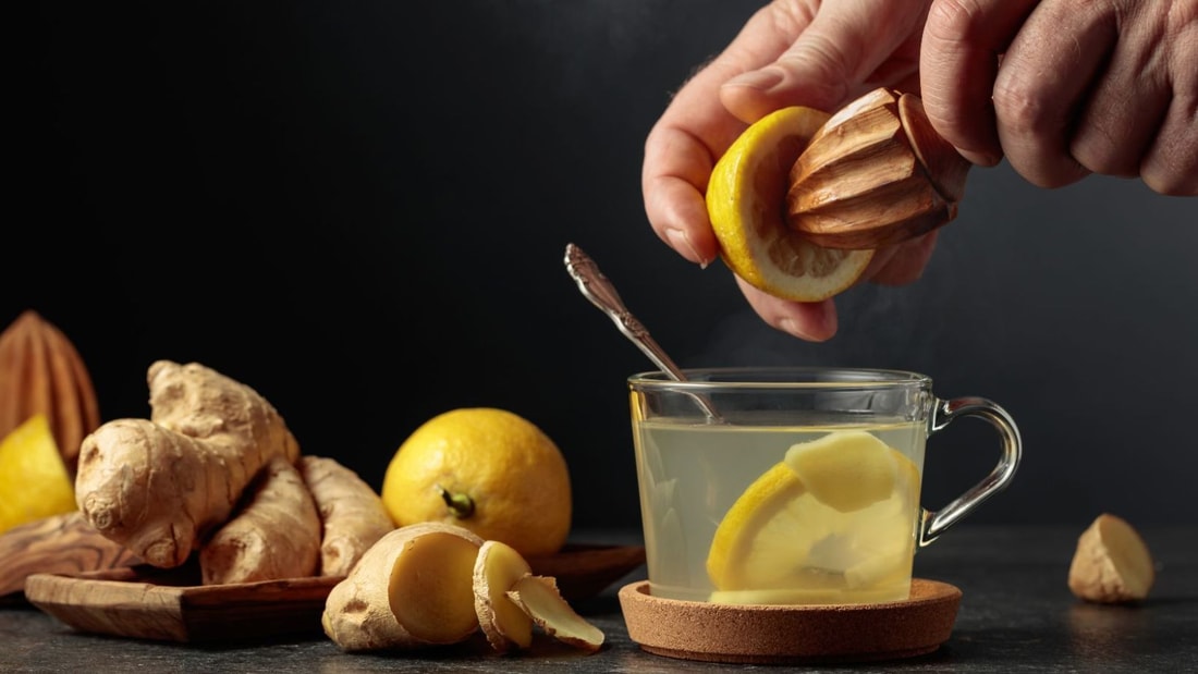 Digestion facile grâce au duo citron-eau tiède : 3 semaines pour transformer votre transit