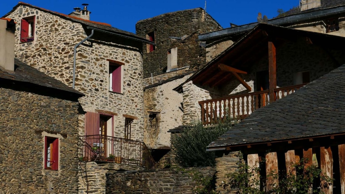 Ce village de 20 habitants cache le plus beau lac de randonnée des Pyrénées