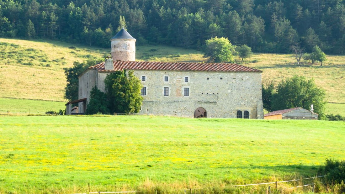 Ce village de 893 habitants abrite le plus grand trésor d'art gothique du Sud-Ouest