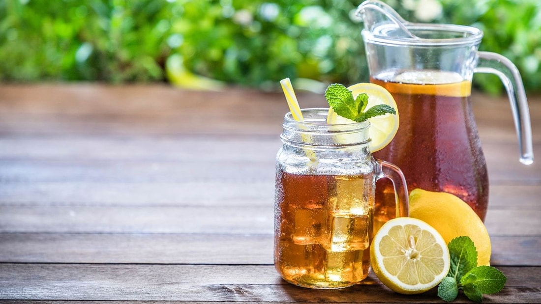 Ce thé glacé maison brûle 137 calories par verre