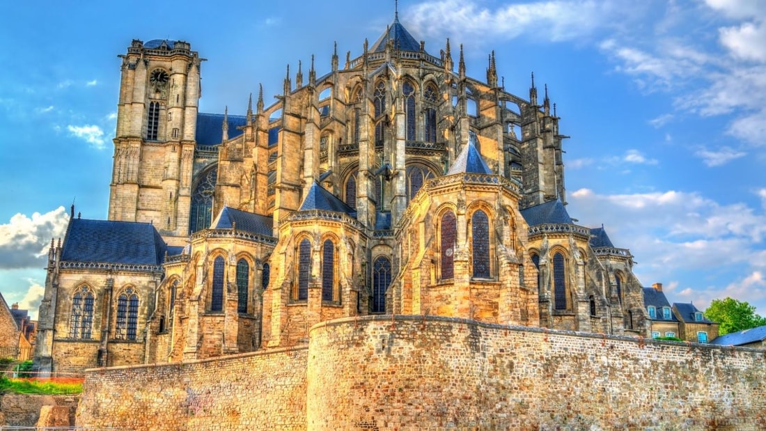 Cette cité médiévale va vous faire voyager au temps des chevaliers