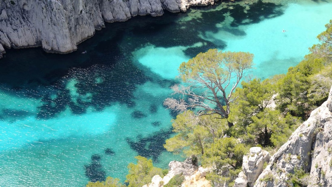 À seulement 30 minutes de Marseille, cette calanque est un joyau caché de la Méditerranée !