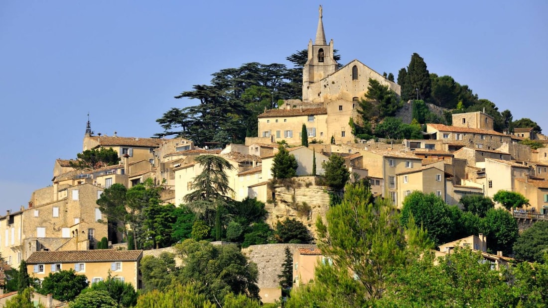 Ce village du Luberon célèbre l'art de vivre provençal comme nul autre (Réservé aux bons vivants)