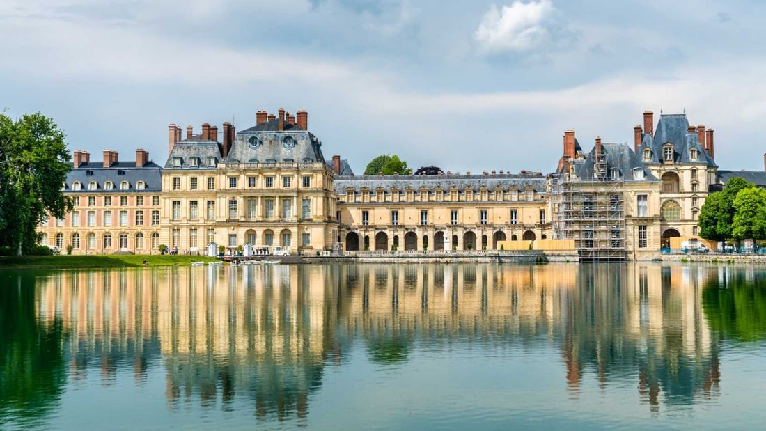 Ce fleuve français cache un château sous-marin visible uniquement en hiver