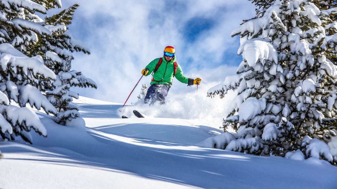 Stations de ski en Auvergne-Rhône-Alpes : le top 10 pour des vacances au sommet !