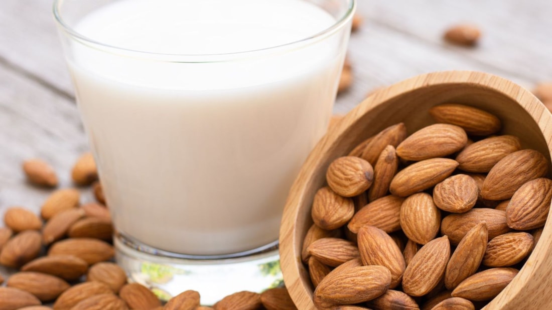 Lait d'amandes : Le breuvage de sagesse - Boisson de célébration de l'Aïd-el-Fitr