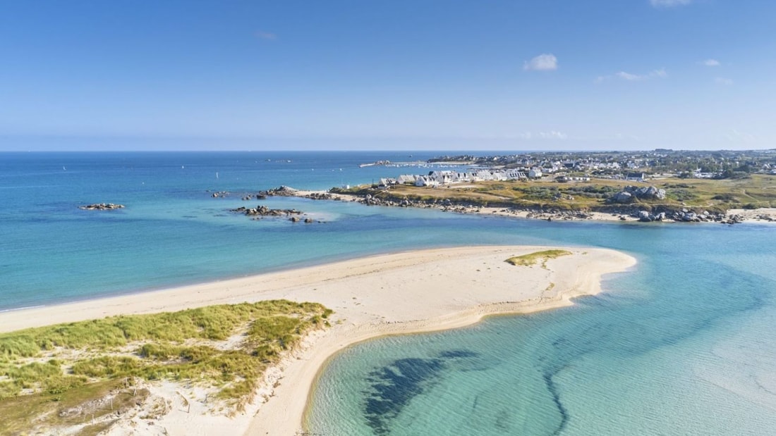 Du sable, des dunes, un silence apaisant : bienvenue dans ce sanctuaire breton