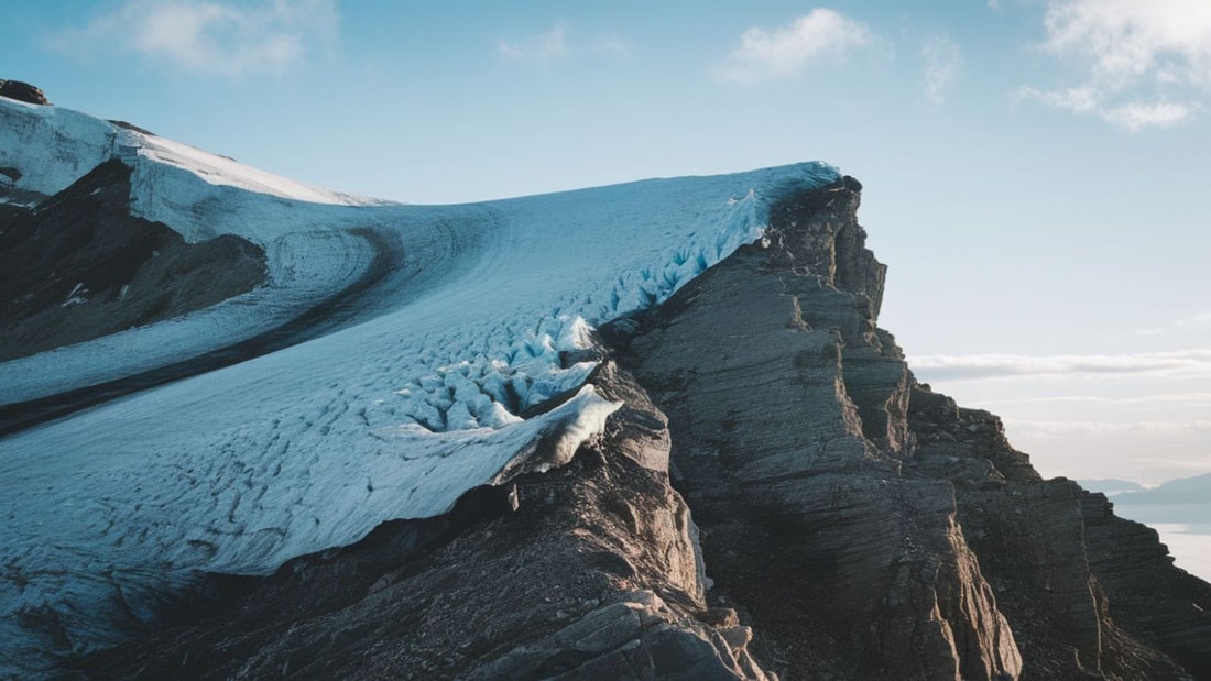 À 4 810 mètres d'altitude, ce sommet mythique perd 4 mètres de glace chaque année