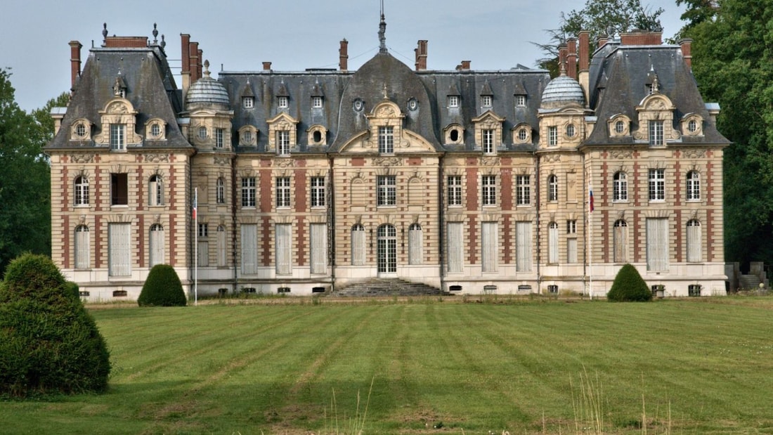 Un weekend royal : vivez comme un seigneur au Château d'Ambronay