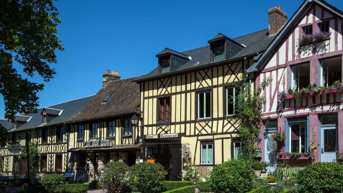 Visitez l'abbaye qui a survécu à 1000 ans d'histoire, dont la guerre de Cent Ans