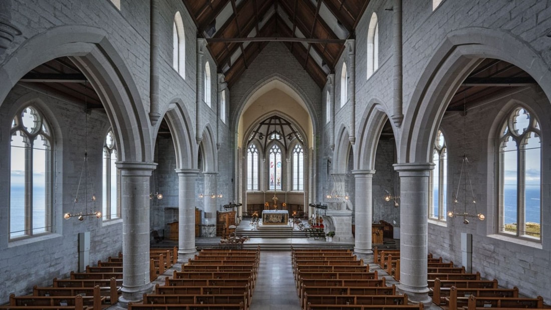 À 157 mètres au-dessus de la mer, cette église médiévale accueille des concerts de Noël uniques