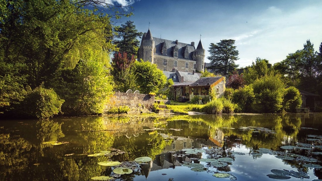 313 habitants, un château médiéval impressionnant : découvrez Montrésor