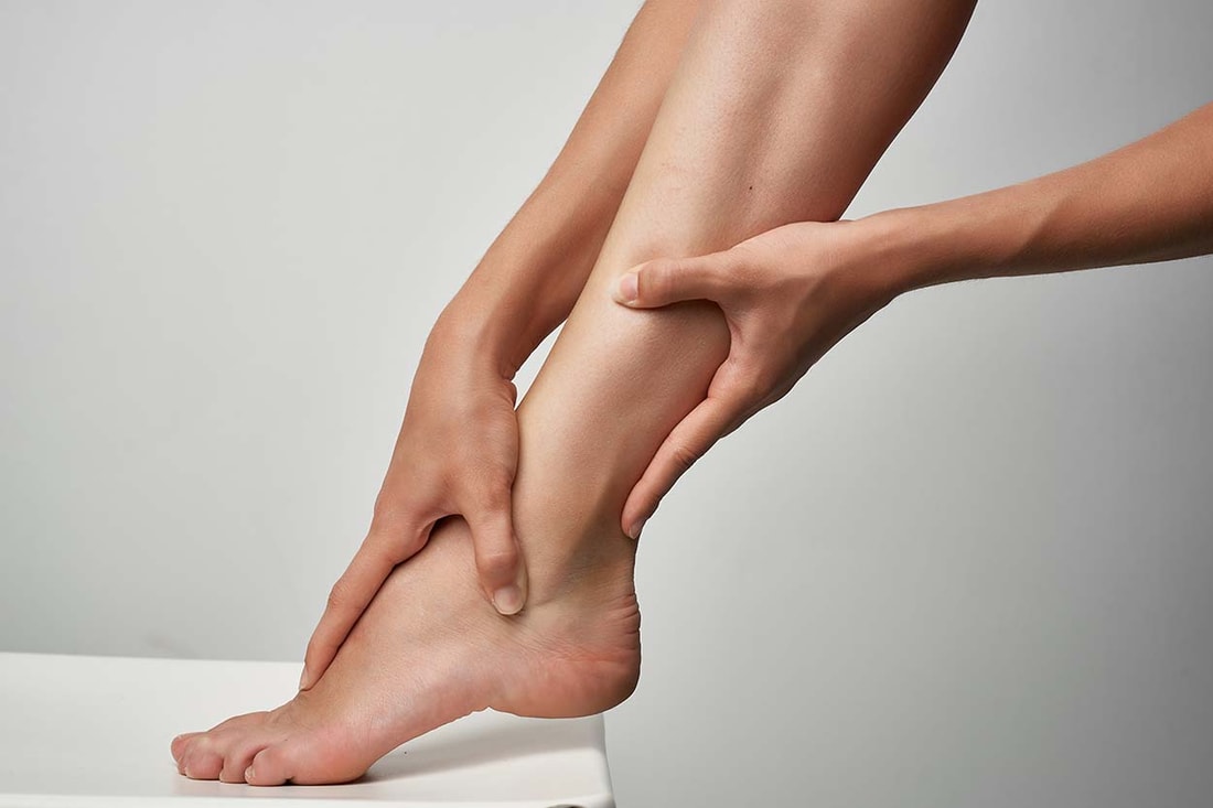 Jambes sans repos, ces remèdes de grand-mères vont vous étonner