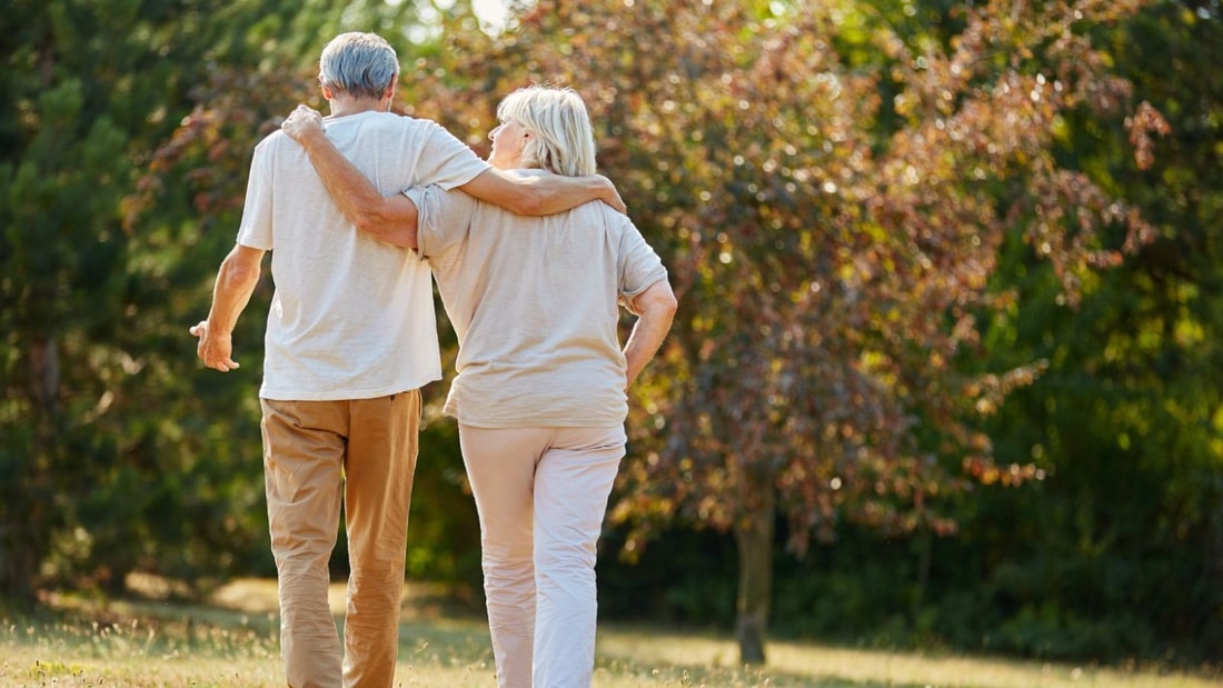 La vitamine C, un bouclier naturel pour les artères des seniors