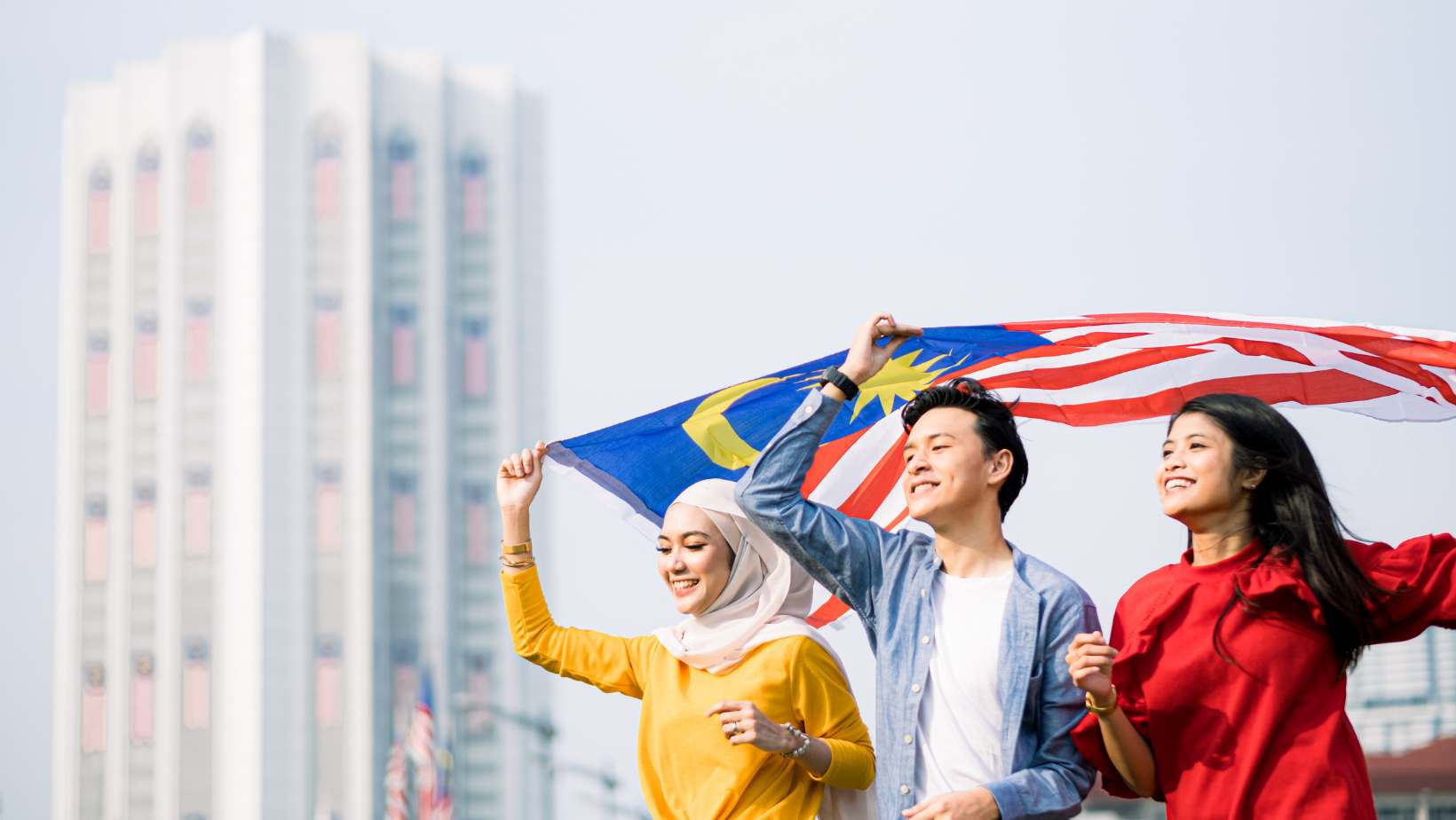 马来西亚独立日，8 月 31 日