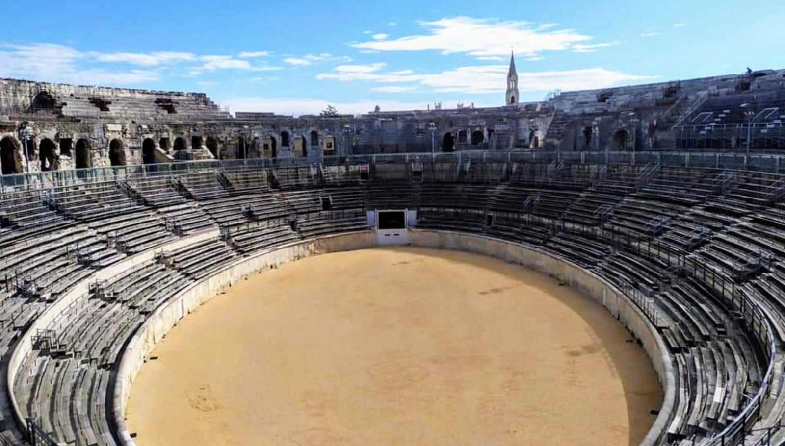 Cette ville de 150 000 habitants abrite 3 monuments antiques parfaitement conservés