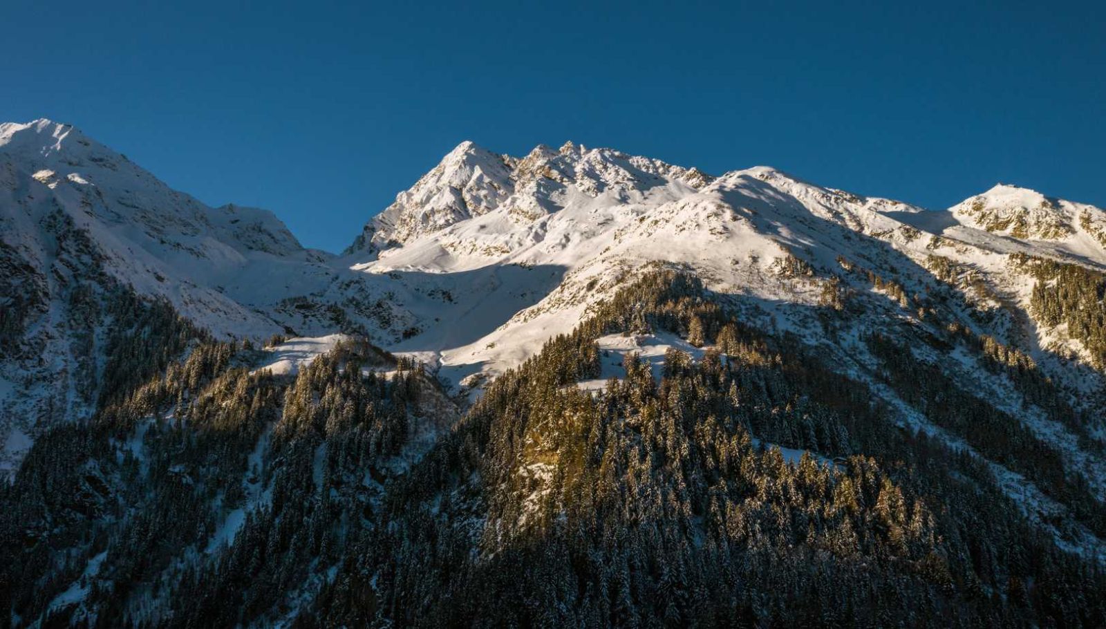 Entre tradition et modernité : ce village savoyard qui défie le temps