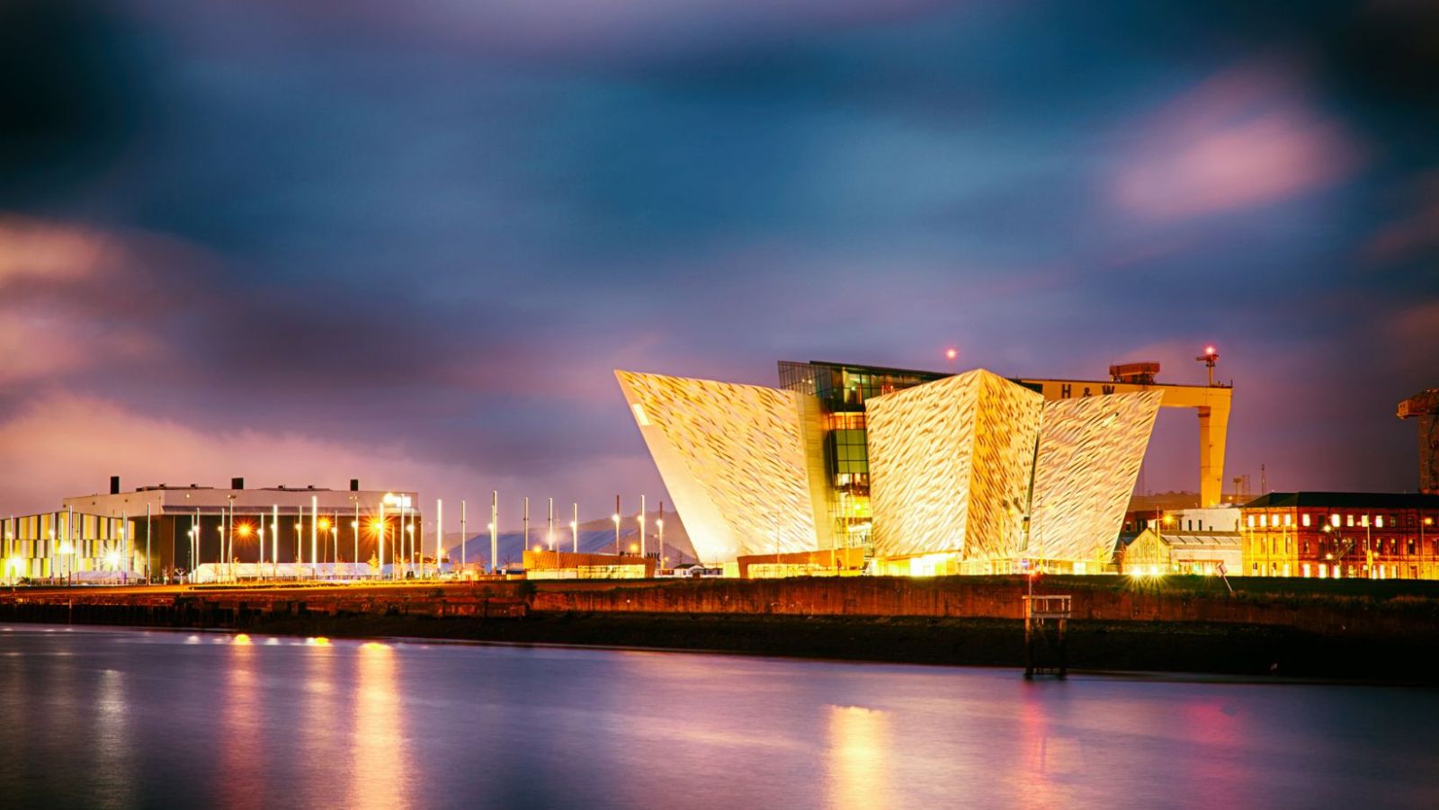 Visitez le Titanic Belfast, élu meilleure attraction touristique du monde à moins de 31 euros en vol direct