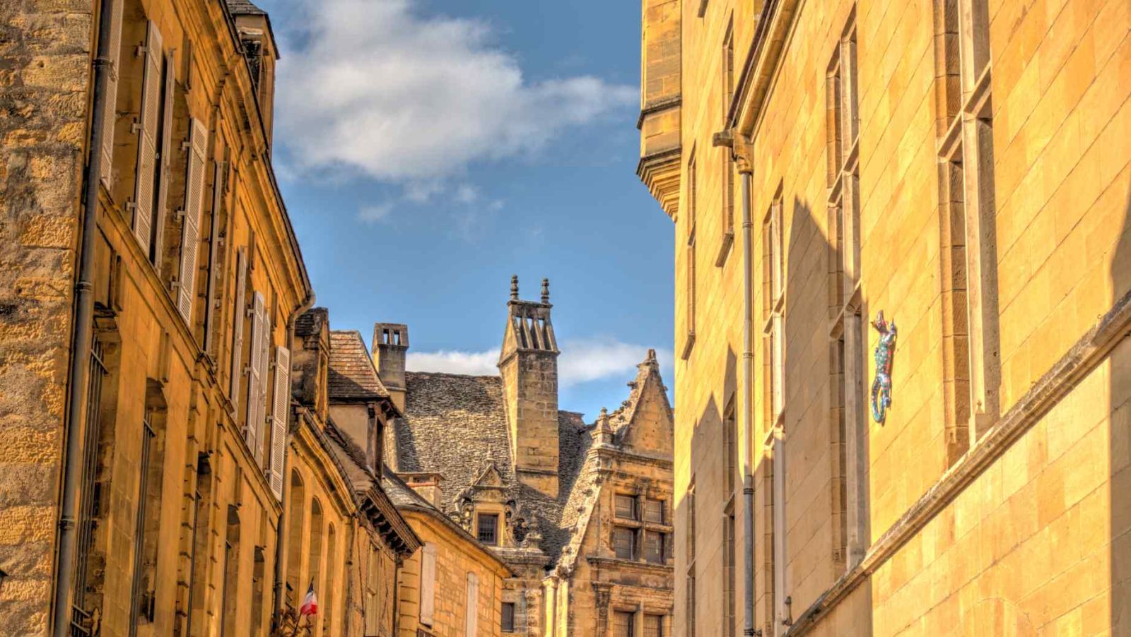 1500 châteaux en Quercy, Lot et Dordogne : un voyage médiéval unique en France