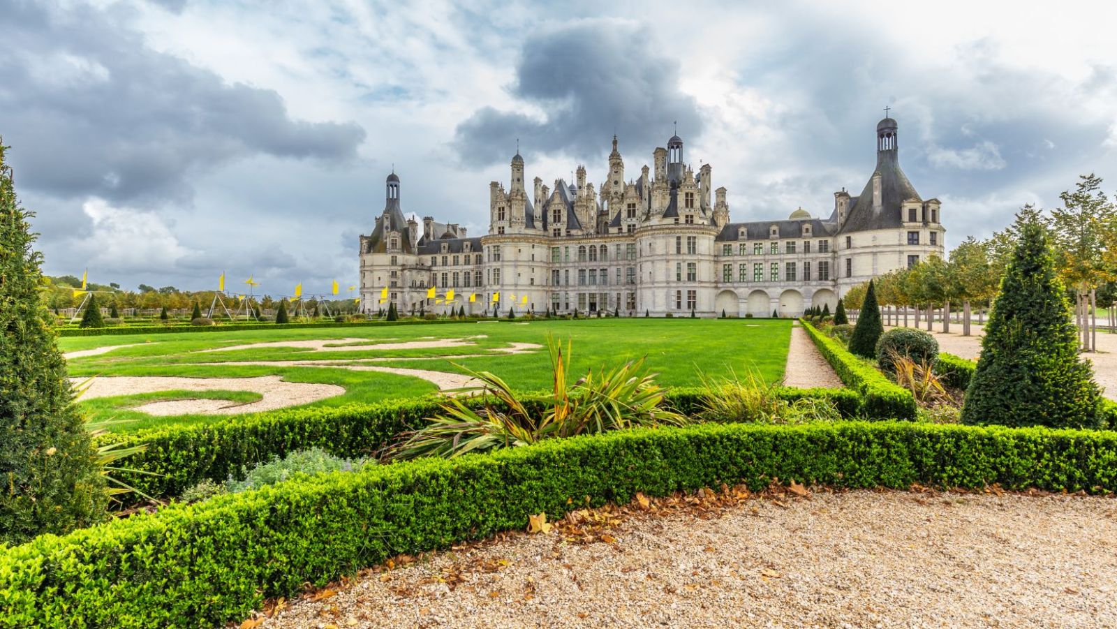 Pays de la Loire : 52 châteaux et 70 000 hectares de vignes en un seul circuit