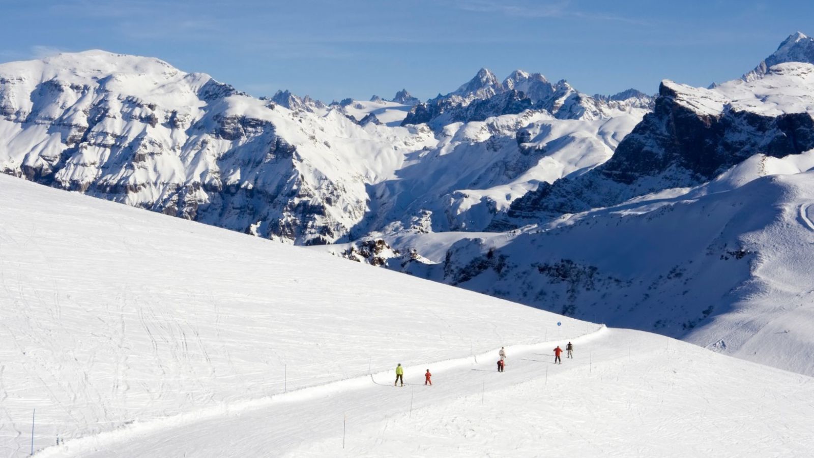 5 villages de Haute-Savoie à 2000m d'altitude : 600 km de pistes et -10°C en janvier