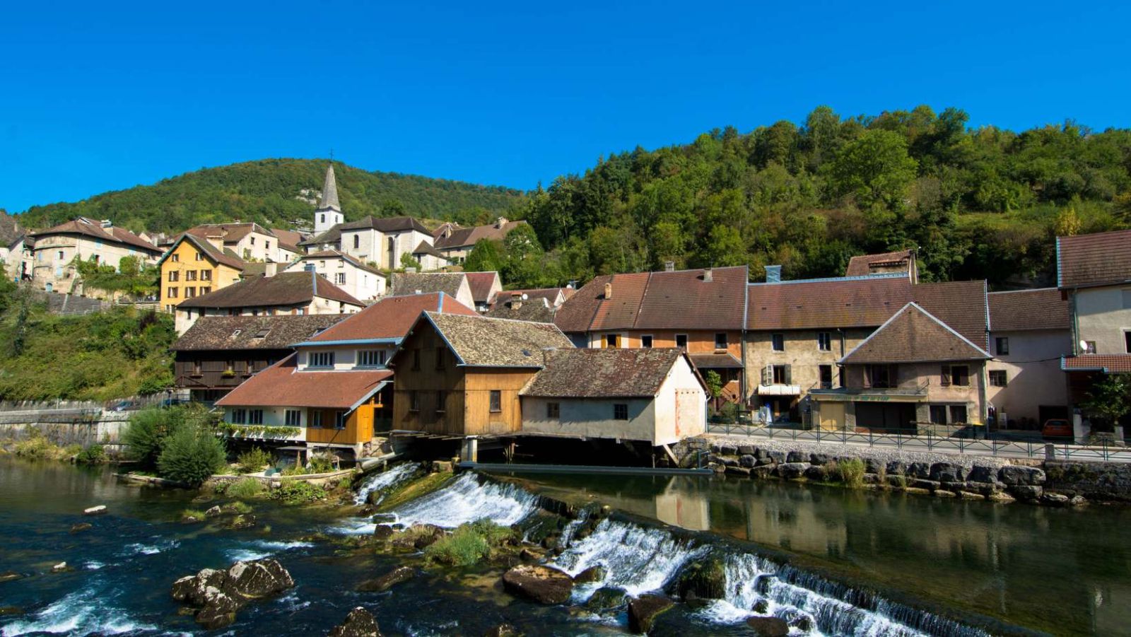 41 maisons classées Monument Historique dans ce village franc-comtois de moins de 200 habitants