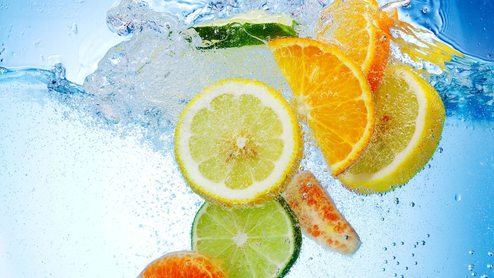 13 erreurs qui sabotent les bienfaits de votre eau citronnée